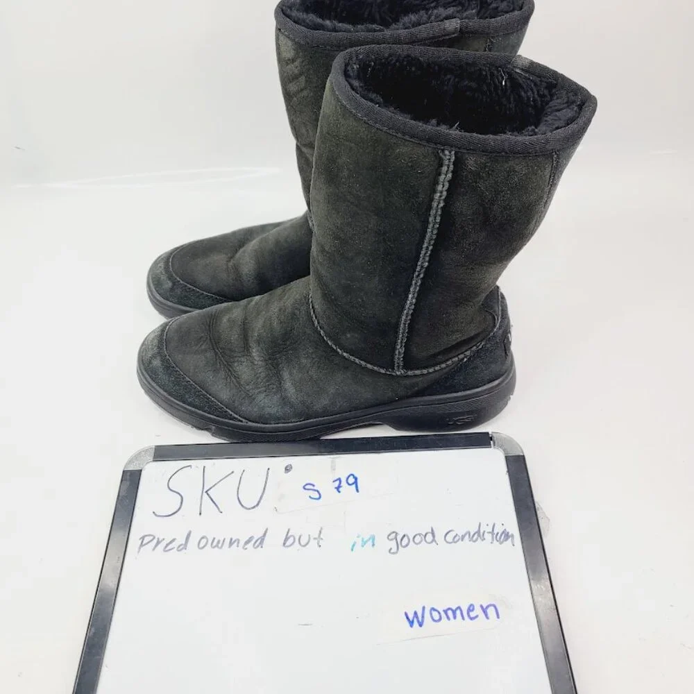 UGG Women's‎ Black Ultimate Short 5275 Suede Mid-Calf Winter Boots Size 9